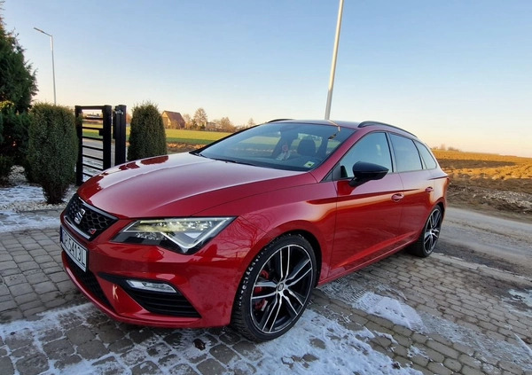 Seat Leon cena 96000 przebieg: 80000, rok produkcji 2018 z Krapkowice małe 154